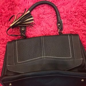 Women’s black bag
